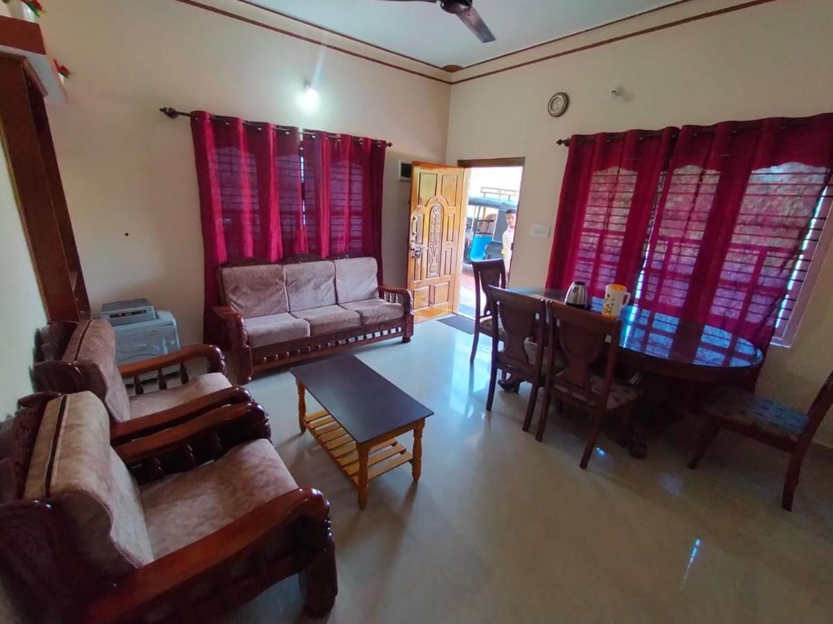 Snowdrop Inn Coorg Madikeri Extérieur photo