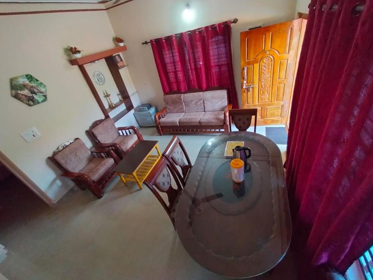 Snowdrop Inn Coorg Madikeri Extérieur photo